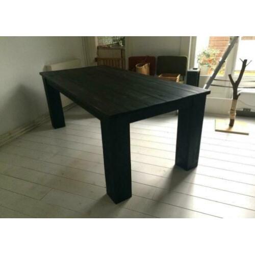 Massief houten eetkamertafel/eettafel