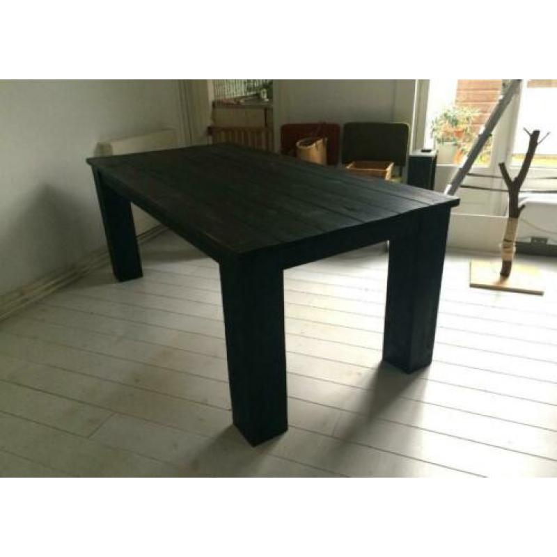 Massief houten eetkamertafel/eettafel