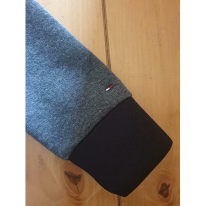 Tommy hilfiger trui jongen 116 nieuw