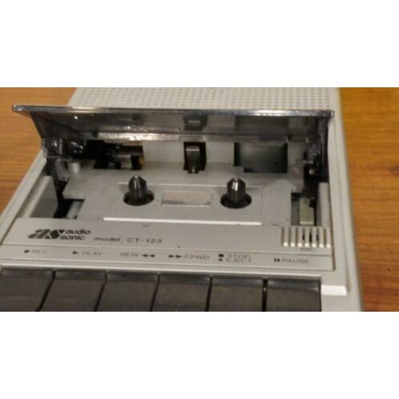 Vintage AudioSonic CT-123 Cassette Tape Recorder