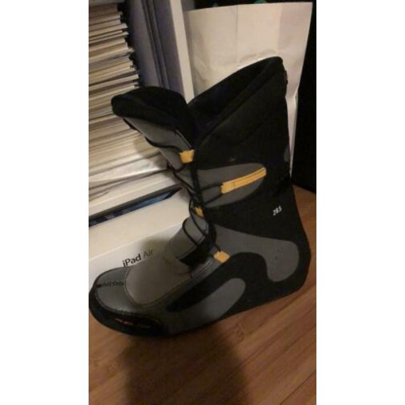 Snowboard schoenen Nitro Power Line (zwart met grijs+geel)
