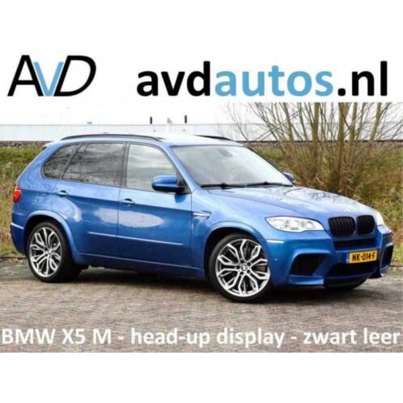 BMW X5 M 4.4i / head-up display / 360 graden camera / zwart