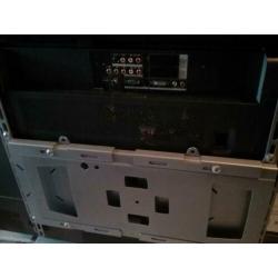 Samsung flatscreen plasma tv, 42 inch, soundbar, werkend