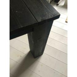 Massief houten eetkamertafel/eettafel