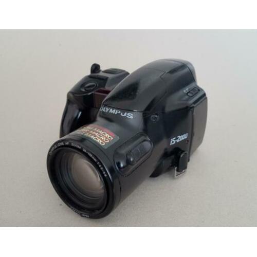 Olympus IS 2000 zoom vintage camera