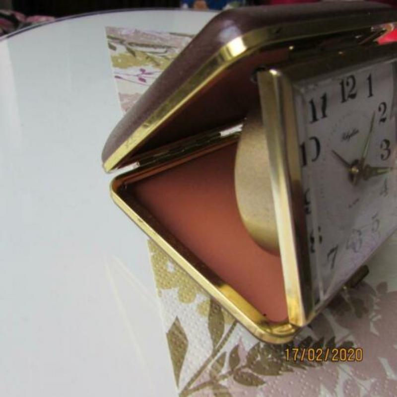 vintage reiswekker rhijthm -alarm -