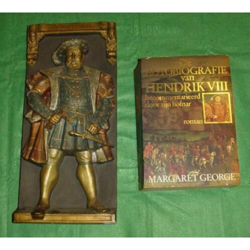 Prachtig vintage wandreliëf van Henry VIII met boek