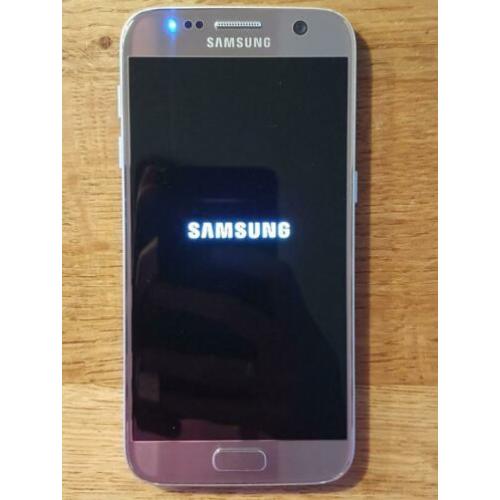 Samsung Galaxy S7 zilver incl hoesjes