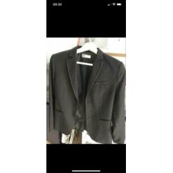 Zwarte jongens kolbeer van h&m