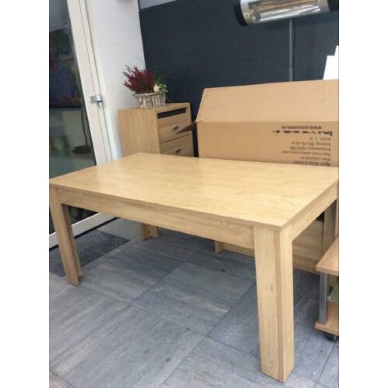 Woonkamer set(eettafel,salontafel,tv kast,commode)