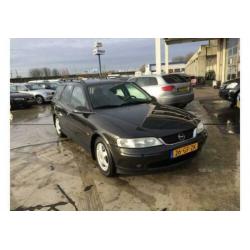 Opel Vectra 1.6 16V