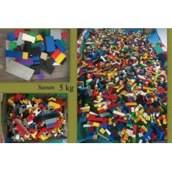 5 KG Lego Steentjes en veel techniche onderdeeltjes