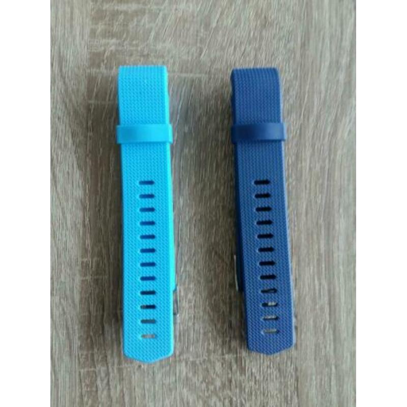 fitbit charge 2 bandjes maat l €3.00 per stuk. 2 voor €5,00