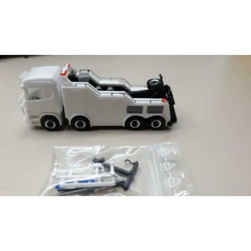 Herpa scania R V8 bergingstruck EMPL nieuw