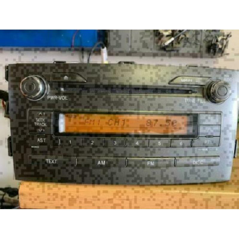Toyota auris radio