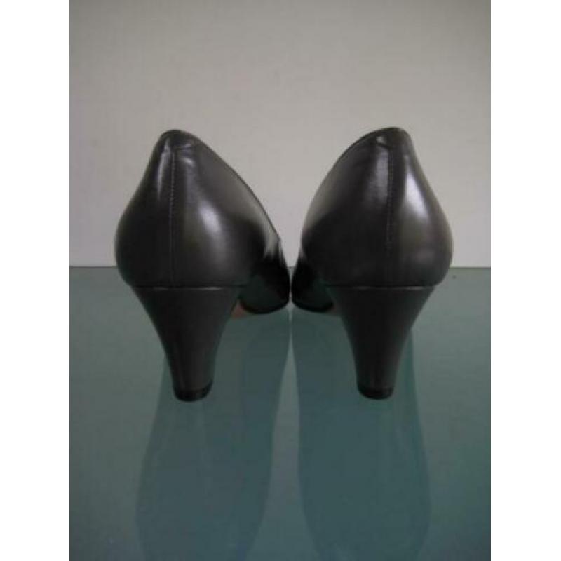GRATIS VERZENDEN | ALEXANDRIA nieuwe grijze pumps 36 36.5