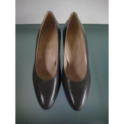 GRATIS VERZENDEN | ALEXANDRIA nieuwe grijze pumps 36 36.5