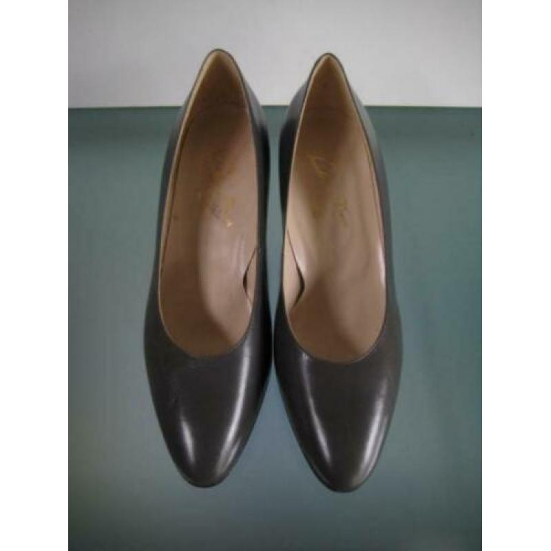 GRATIS VERZENDEN | ALEXANDRIA nieuwe grijze pumps 36 36.5