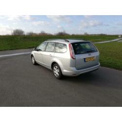 Ford Focus Wagon 1.6 ***met NIEUWE APK*** ZEER MOOIE AUTO