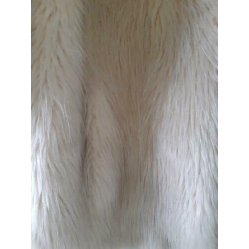 Fake fur jas kort model maat 42