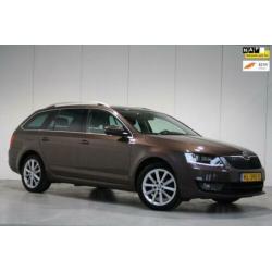 Skoda Octavia Combi 1.6 TDI Greentech Style Businessline XEN