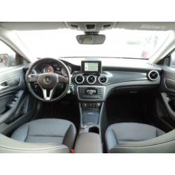 Mercedes-Benz CLA-Klasse 180 CDI Aut7 Urban AMG-Line
