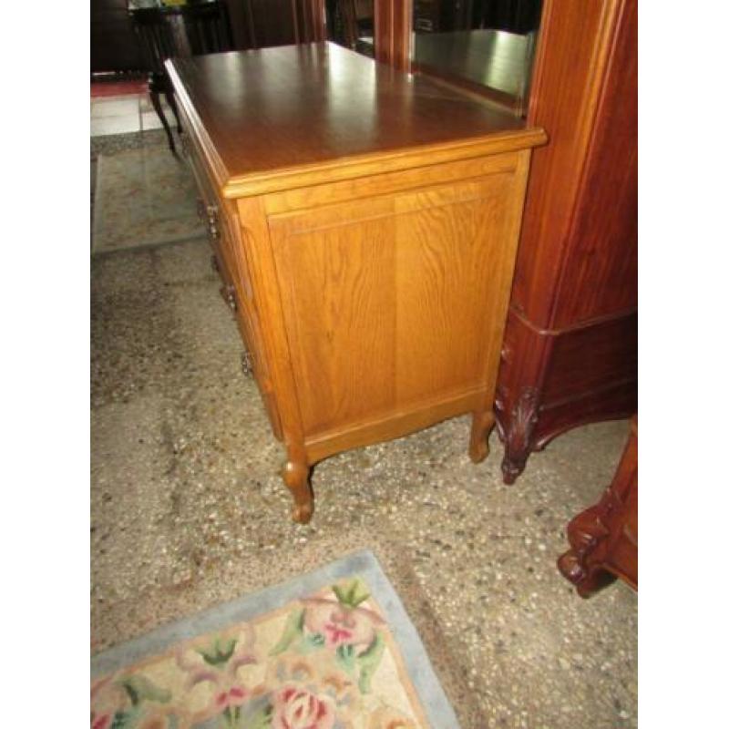 Barok eiken ladekast commode in queen anne stijl