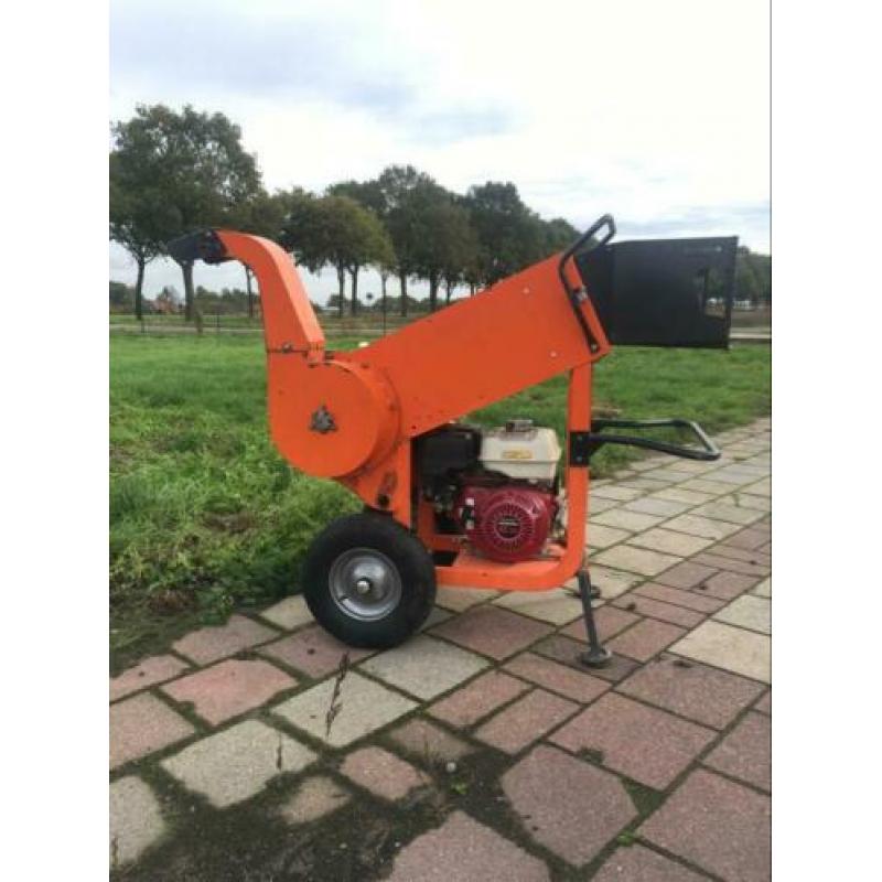 Eliet major 4s met honda takkenhakselaar snipperaar