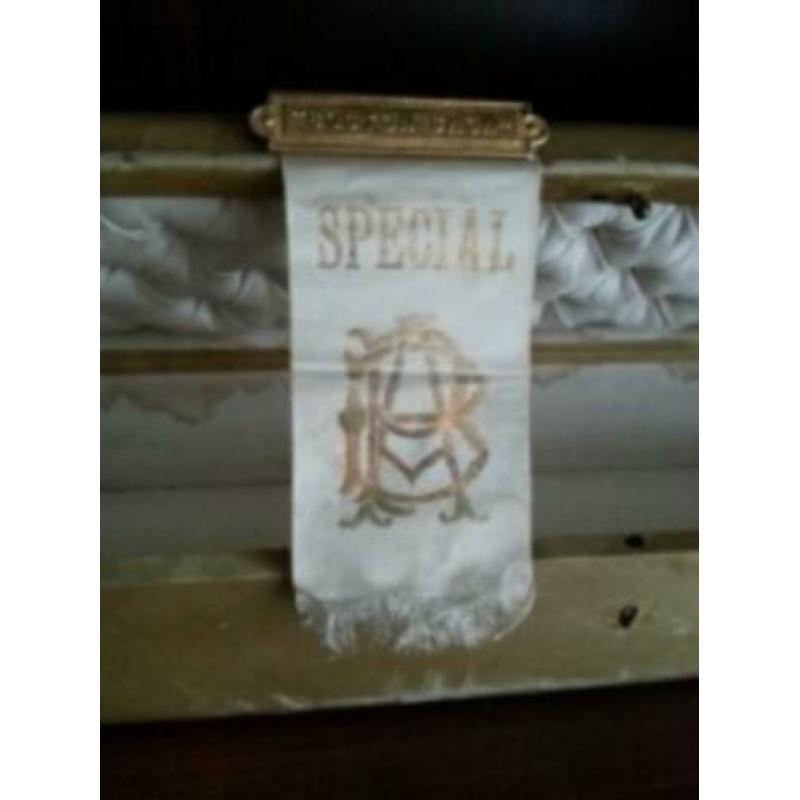 spelt prijs medaille oud oude broche zijde zijden