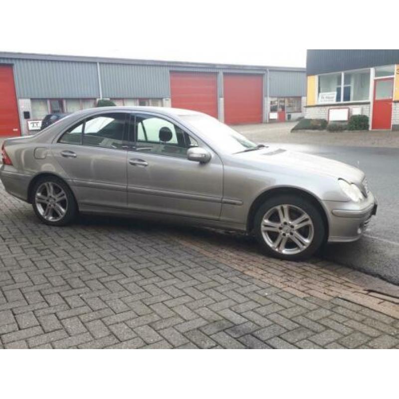 Mercedes-Benz C-klasse 180 Kompressor Elegance Young Timer