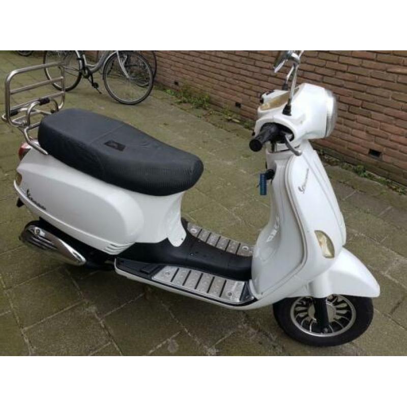 Snor turbo rl50 riva model blauw kenteken en papieren