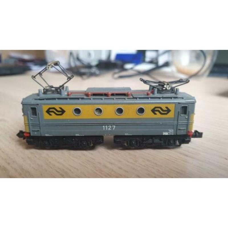 Minitrix NS 1100 geel/grijs