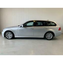 BMW 3-serie Touring 318d Airco PDC 6-bak