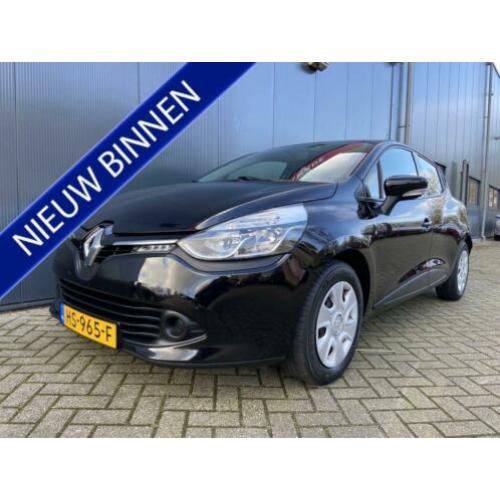 Renault Clio 0.9 TCe Expression Airco/Navi/Cruise (bj 2016)