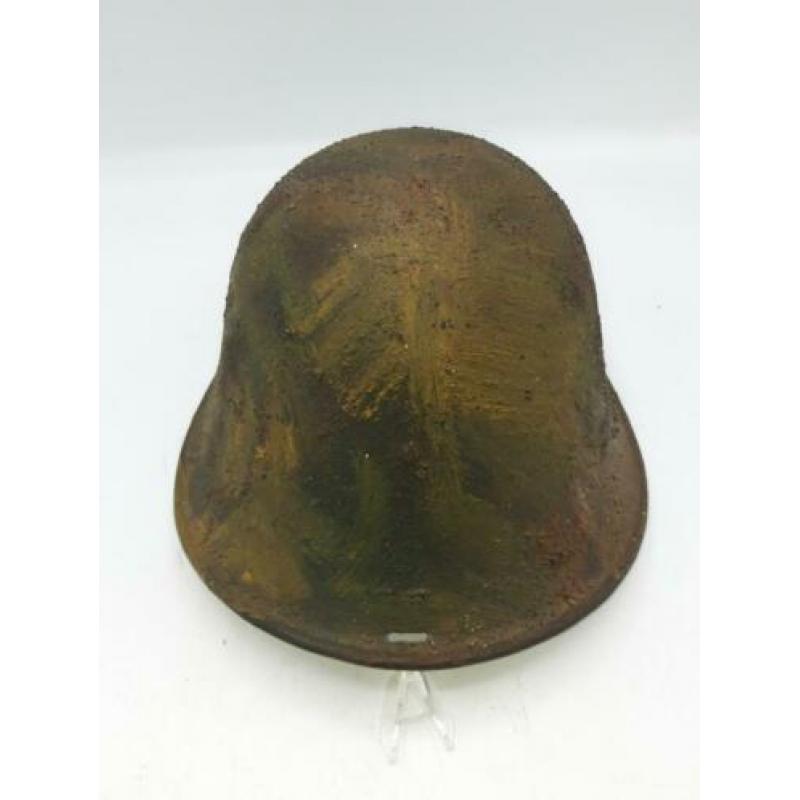 Duits/Nederlandse beute camo helm wo2