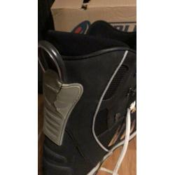 Snowboard schoenen Nitro Power Line (zwart met grijs+geel)
