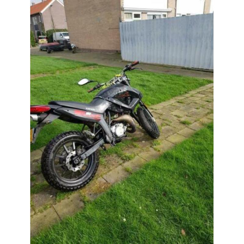 Keeway tx50 schakel brommer