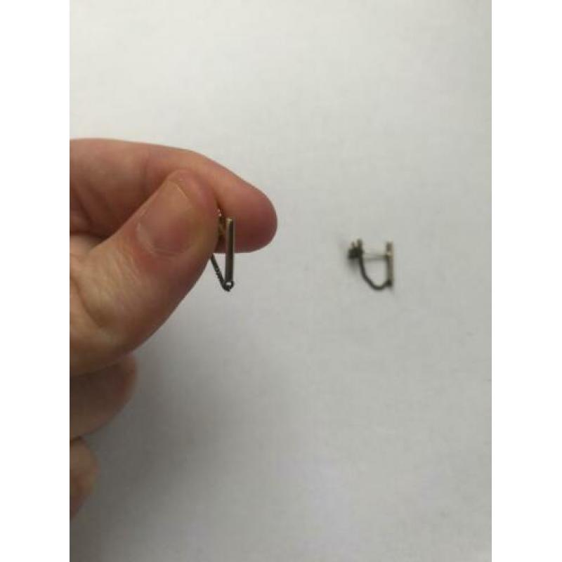ZIlveren bar chain ear jackets