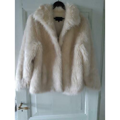 Fake fur jas kort model maat 42