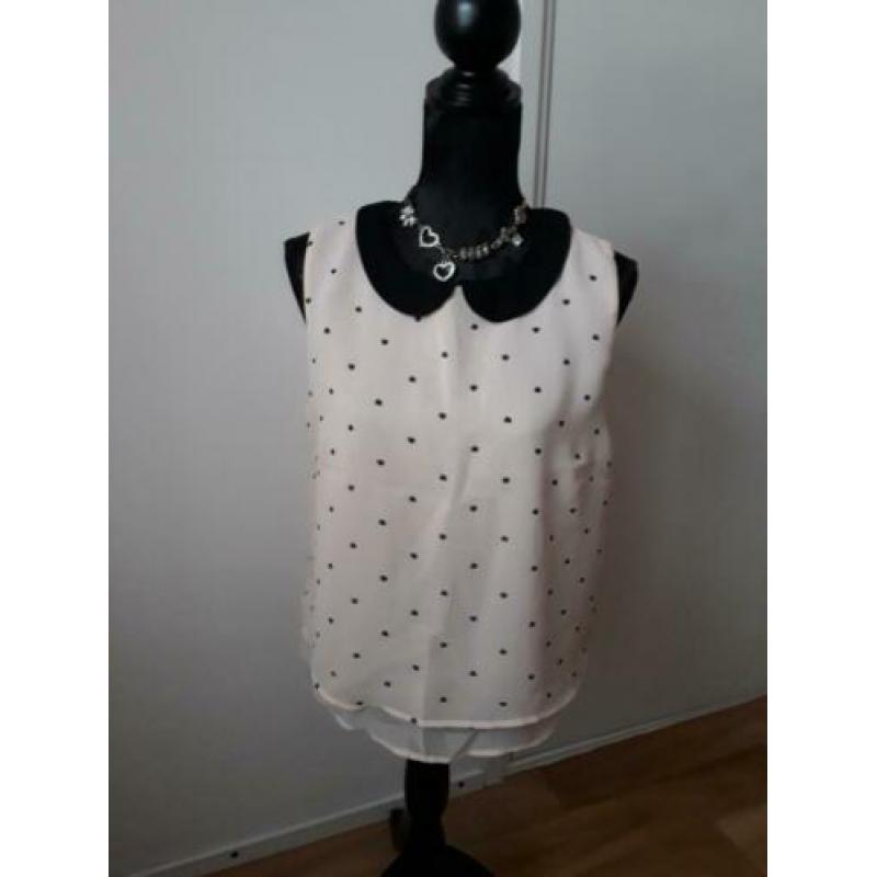 lief topje top met hartjes en FBSISTER kraagje maat L valt M