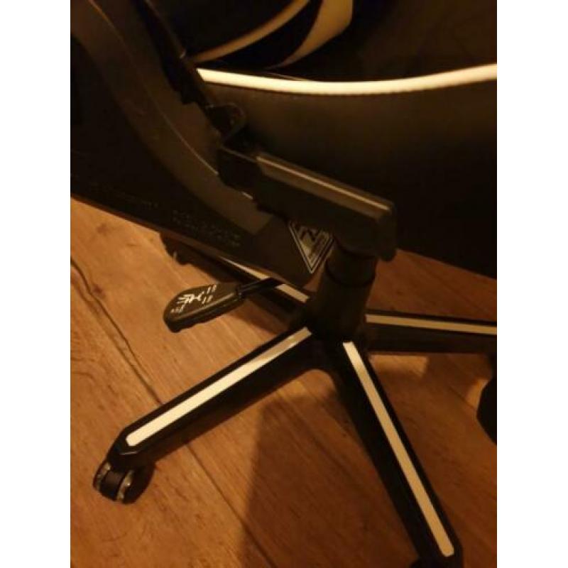 DxRacer Formula Gamestoel