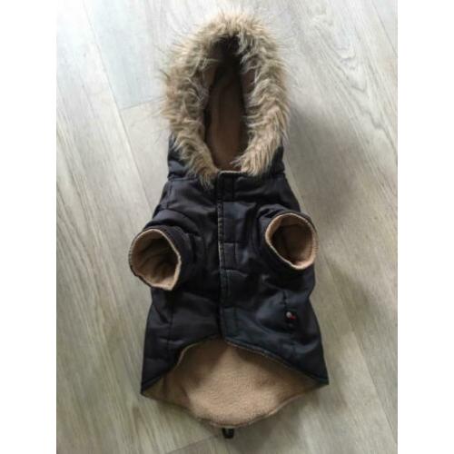 Te koop:2 leuke hondenjasjes
