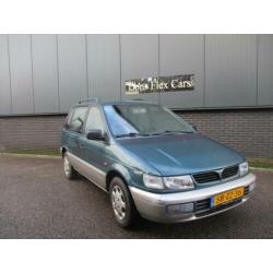 Mitsubishi Space Runner 1.8 GLXi