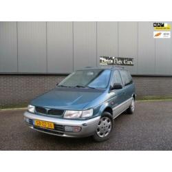 Mitsubishi Space Runner 1.8 GLXi