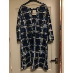 Jurk L en lang vest XL