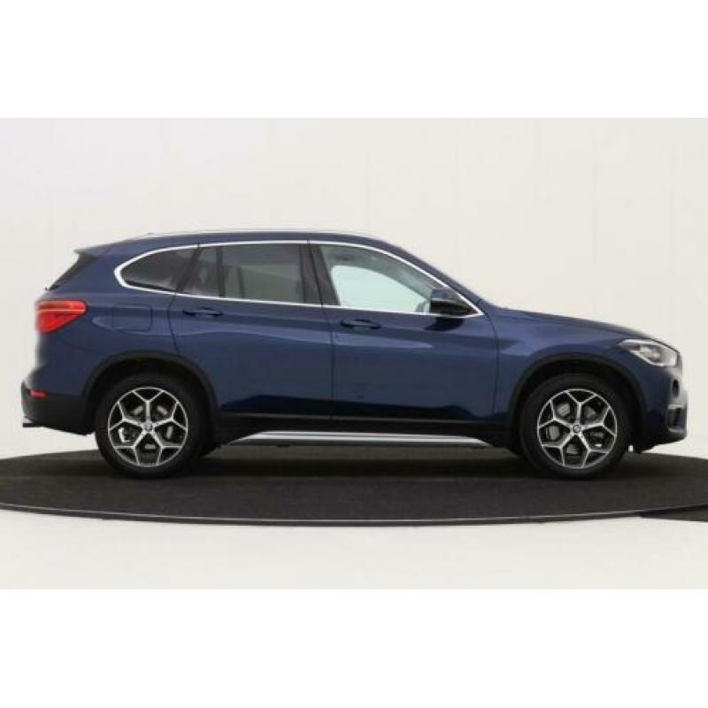 BMW X1 sDrive20i | Aut | Head-Up | Camera | Keyless | Naviga
