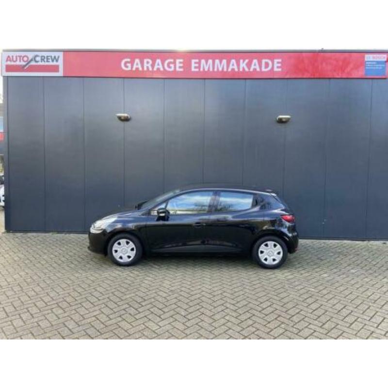 Renault Clio 0.9 TCe Expression Airco/Navi/Cruise (bj 2016)