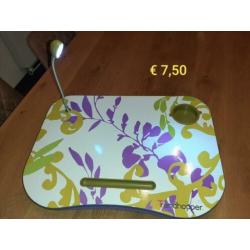 Laptoptafel/laptopkussen met LED lampje incl batterijen