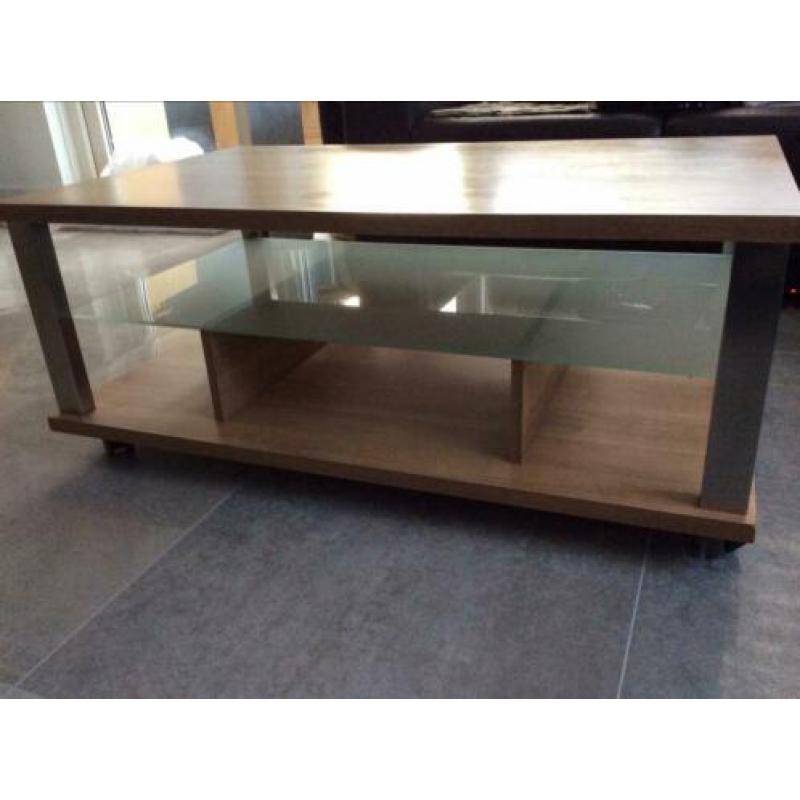 Woonkamer set(eettafel,salontafel,tv kast,commode)
