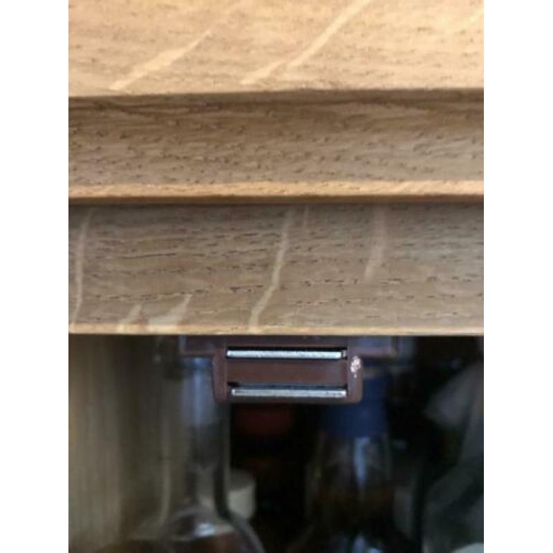Eikenhouten kast